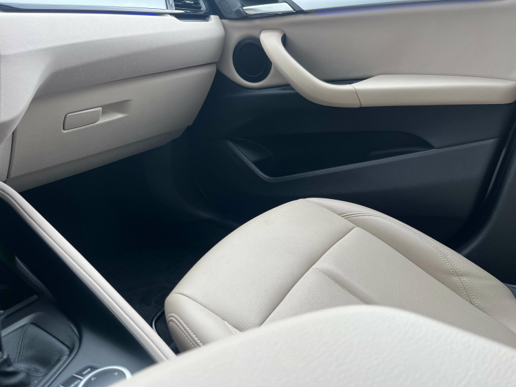 BMW X1 1.5iA sDrive18 Panodak/LED/Leder/Gps/Cruise/PDC Leconte Motors