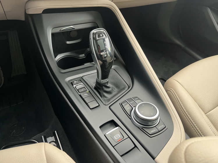 BMW X1 1.5iA sDrive18 Panodak/LED/Leder/Gps/Cruise/PDC Leconte Motors