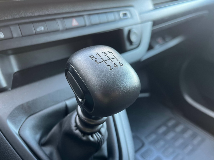 Citroen Jumpy 2.0HDI Lichte Vracht 3-zit Gps/Airco/Carplay/Trekh Leconte Motors