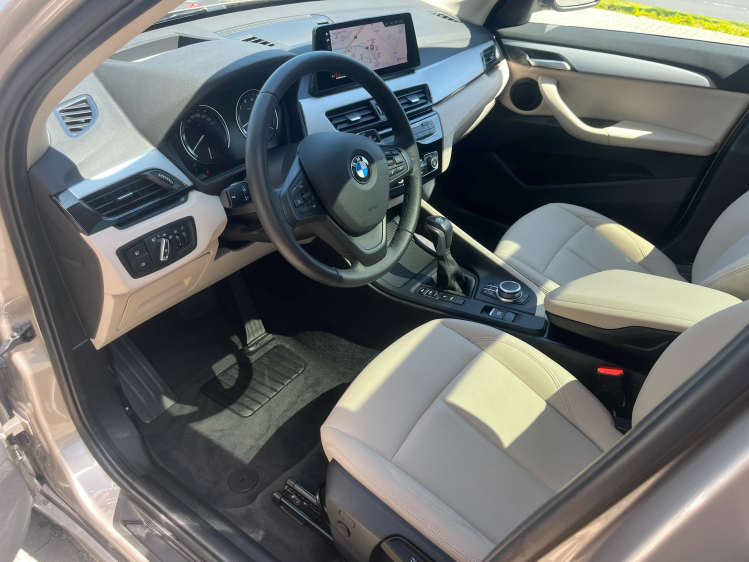 BMW X1 1.5iA xDrive25e Hybride Panodak/Leder/Camera/HUD.. Leconte Motors