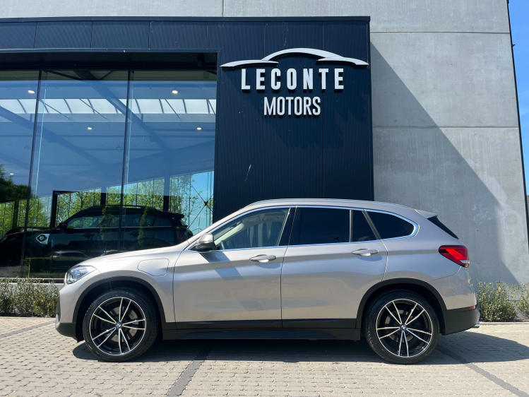 BMW X1 1.5iA xDrive25e Hybride Panodak/Leder/Camera/HUD.. Leconte Motors