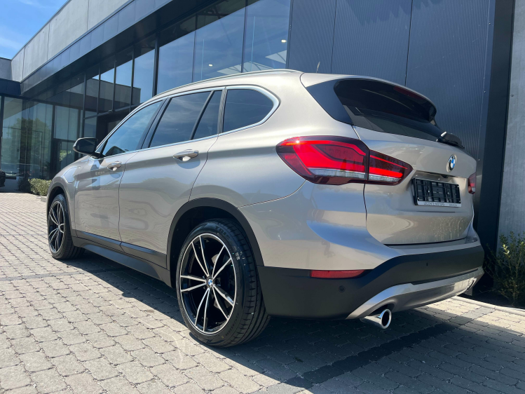 BMW X1 1.5iA xDrive25e Hybride Panodak/Leder/Camera/HUD.. Leconte Motors