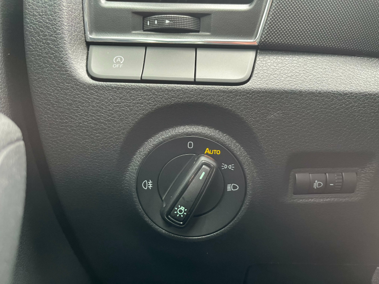 Skoda Fabia 1.0i Ambition Navigatie/Airco/Bluetooth/Limit-Cont Leconte Motors