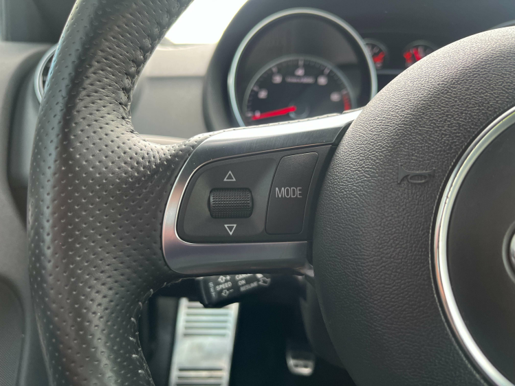 Audi TT Coupé 1.8 TFSI S line Navigatie/Cruise/PDC/19' Leconte Motors