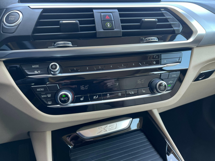 BMW X3 2.0iA xDrive30e Leder/Gps/Carplay/Trekhaak/Zetelvw Leconte Motors