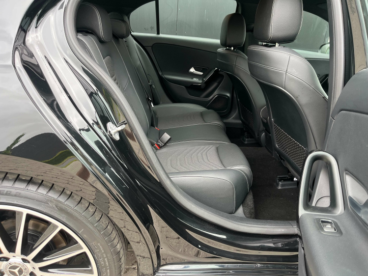 Mercedes-Benz A 180 Lederen-Sportzetels/Gps/Carplay/Camera/Zetelverwar Leconte Motors