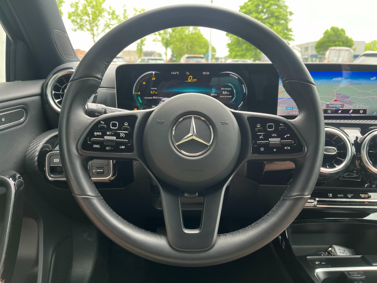 Mercedes-Benz A 180 Lederen-Sportzetels/Gps/Carplay/Camera/Zetelverwar Leconte Motors