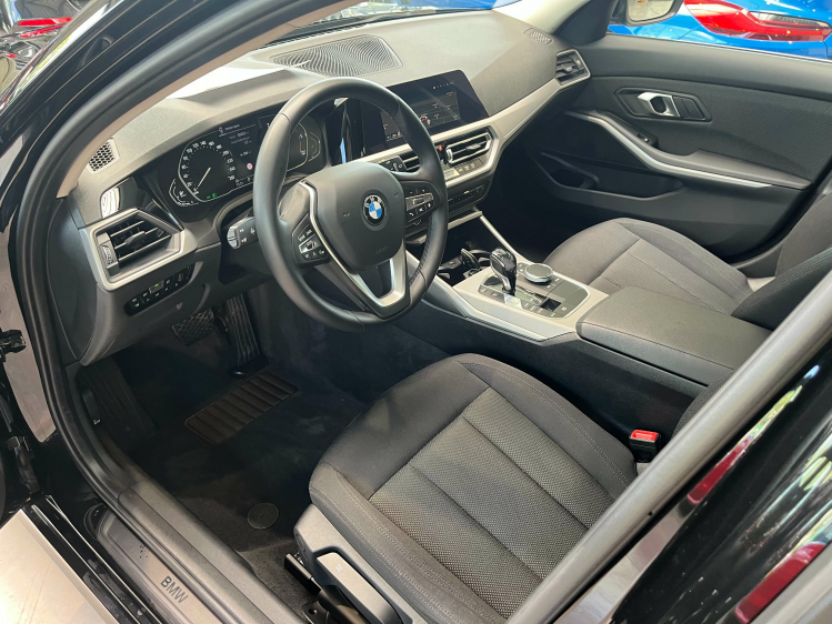 BMW 318 Touring dA MHEV LED/Navigatie/Carplay/Cruise/PDC Leconte Motors