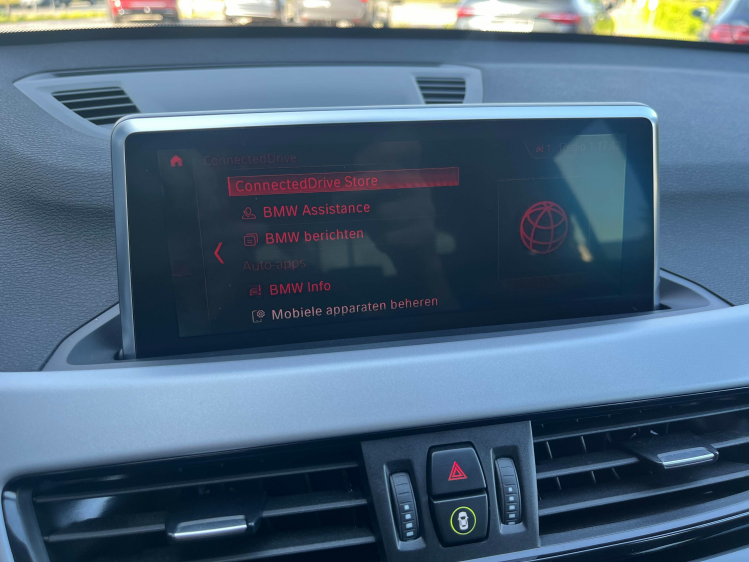 BMW X1 2.0 dA sDrive18 Leder/Navigatie-Pro/Carplay/PDC... Leconte Motors