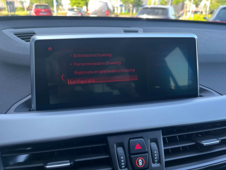 BMW X1 2.0 dA sDrive18 Leder/Navigatie-Pro/Carplay/PDC... Leconte Motors