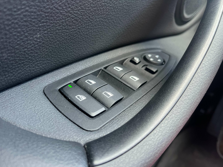 BMW X1 1.5iA xDrive25e Hybrid Panodak/LED/Leder/Camera/.. Leconte Motors