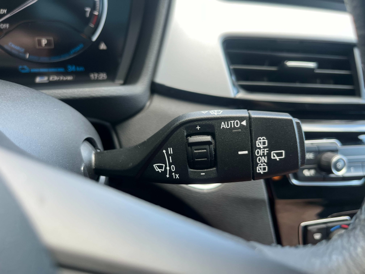 BMW X1 1.5iA xDrive25e Hybrid Panodak/LED/Leder/Camera/.. Leconte Motors