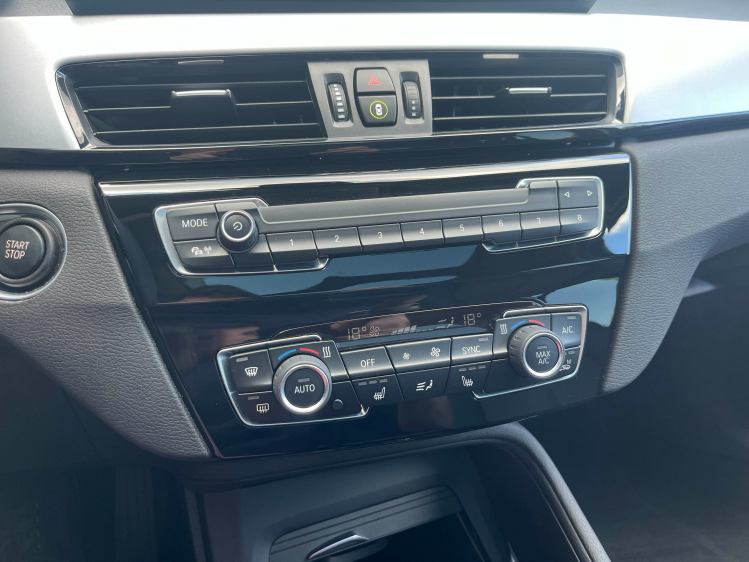 BMW X1 1.5iA xDrive25e Hybrid Panodak/LED/Leder/Camera/.. Leconte Motors