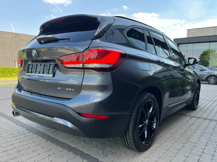 BMW X1 1.5iA xDrive25e Hybrid Panodak/LED/Leder/Camera/.. Leconte Motors