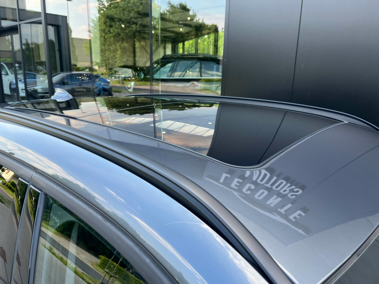 BMW X1 1.5iA xDrive25e Hybrid Panodak/LED/Leder/Camera/.. Leconte Motors