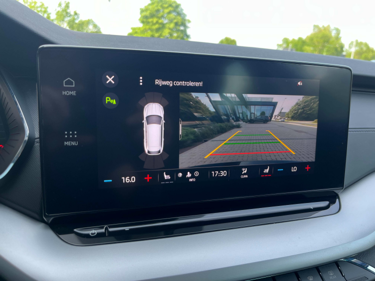 Skoda Octavia SW 1.0 TSI Clever Gps/Cruise/Camera/Zetelverwarmng Leconte Motors