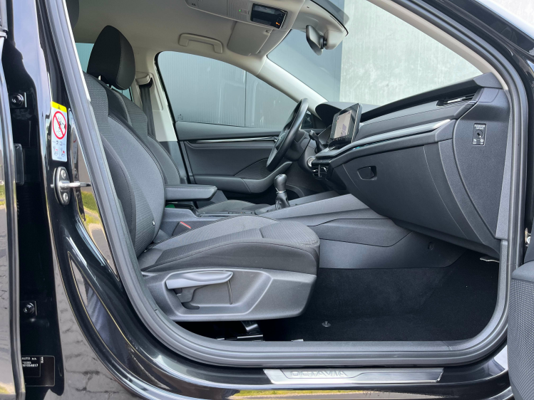 Skoda Octavia SW 1.0 TSI Clever Gps/Cruise/Camera/Zetelverwarmng Leconte Motors