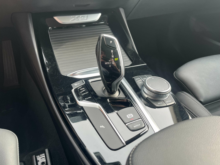 BMW X3 2.0 dA sDrive18 Lederen-Sportzetels/Camera/Carplay Leconte Motors