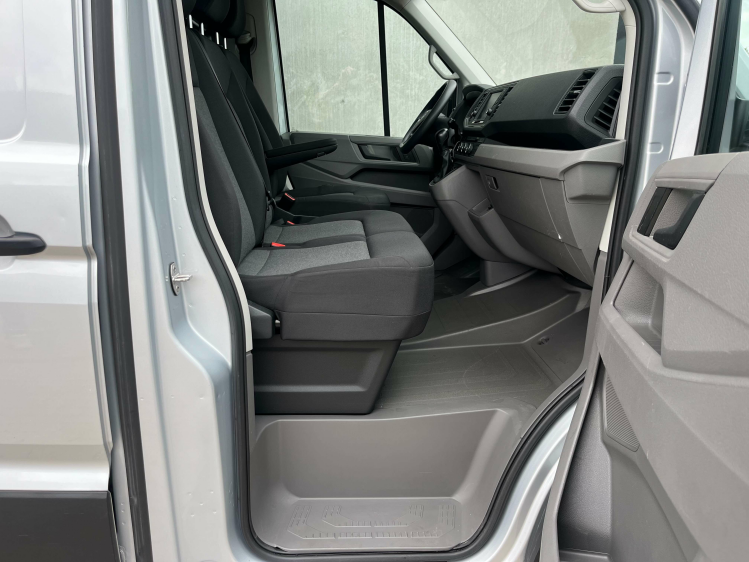 Volkswagen Crafter 2.0 CR TDi L4H3 Automaat 3-zit/Gps/Airco/Camera... Leconte Motors