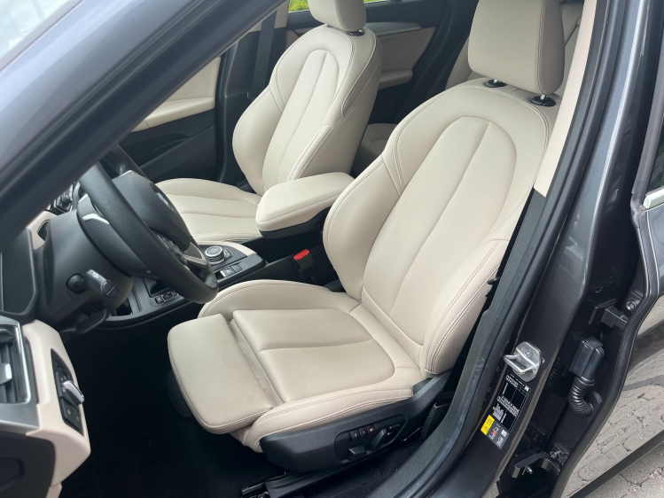 BMW X1 1.5iA xDrive25e Hybride Memoryseats/Leder/Camera Leconte Motors