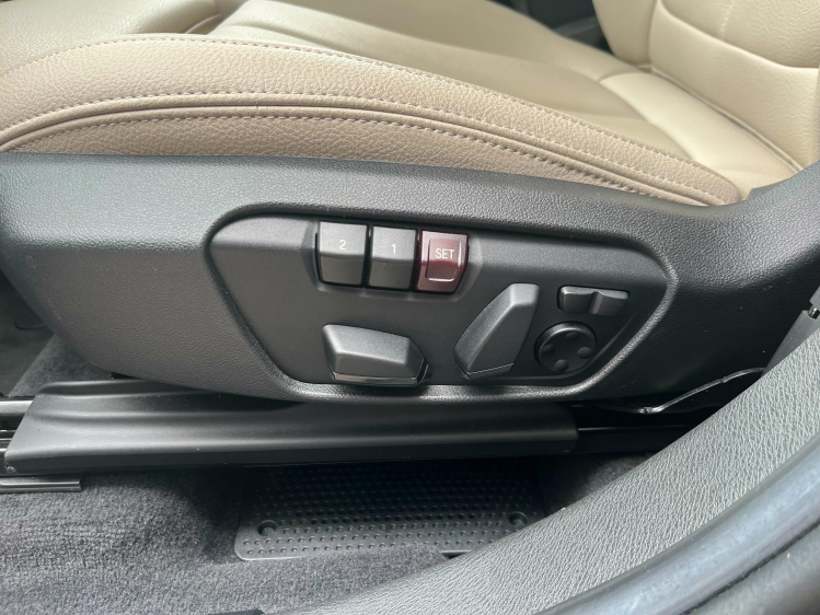 BMW X1 1.5iA xDrive25e Hybride Memoryseats/Leder/Camera Leconte Motors