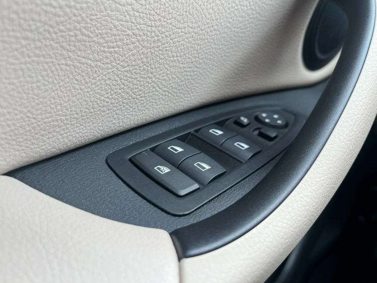 BMW X1 1.5iA xDrive25e Hybride Memoryseats/Leder/Camera Leconte Motors