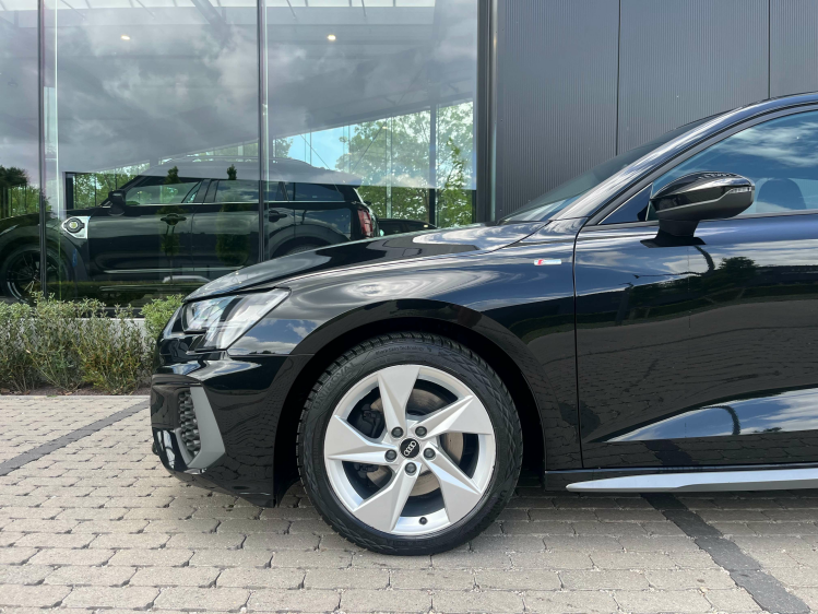 Audi A3 Sportback 30 TFSI S-Tronic S-Line Carplay/Virtual Leconte Motors