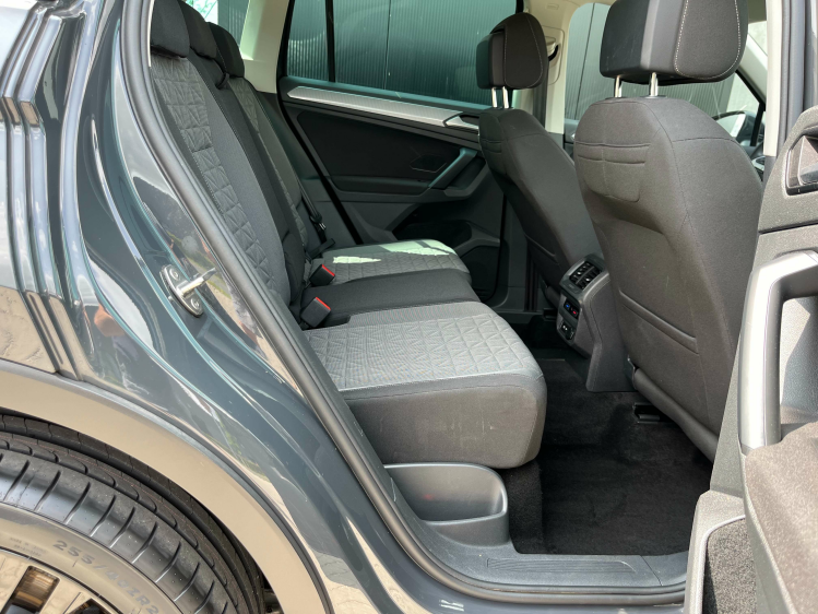 Volkswagen Tiguan 1.4 eHybrid PHEV Life LED/Carplay/ACC/PDC/BLTH... Leconte Motors