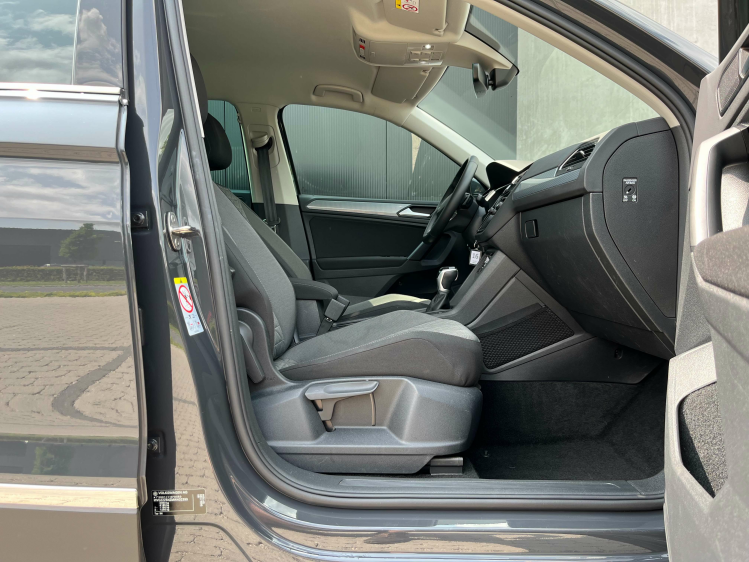 Volkswagen Tiguan 1.4 eHybrid PHEV Life LED/Carplay/ACC/PDC/BLTH... Leconte Motors