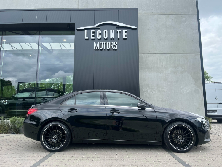 Mercedes-Benz A 180 Business iA DCT Sportzetels/Widescreen/Camera/GPS Leconte Motors