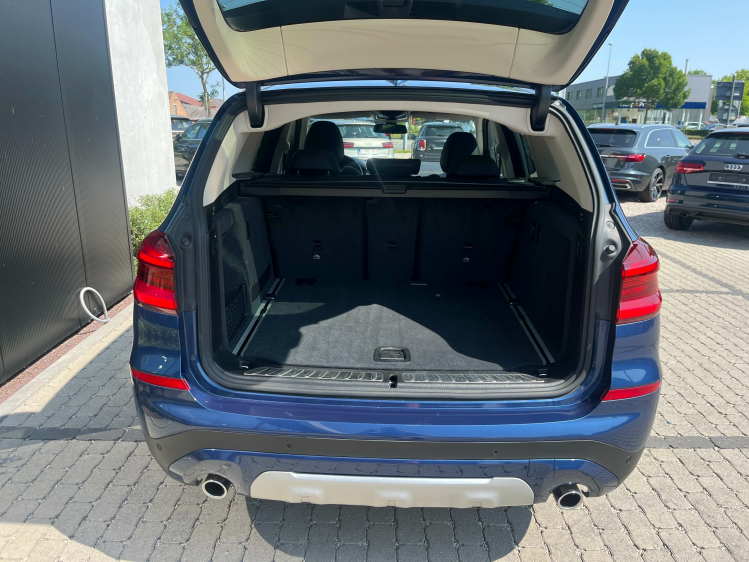 BMW X3 2.0 dA sDrive18 X-Line LED/Sportzetels/Camera/...! Leconte Motors