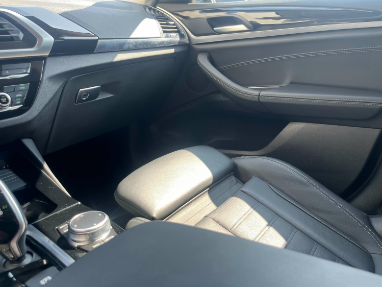 BMW X3 2.0 dA sDrive18 X-Line LED/Sportzetels/Camera/...! Leconte Motors