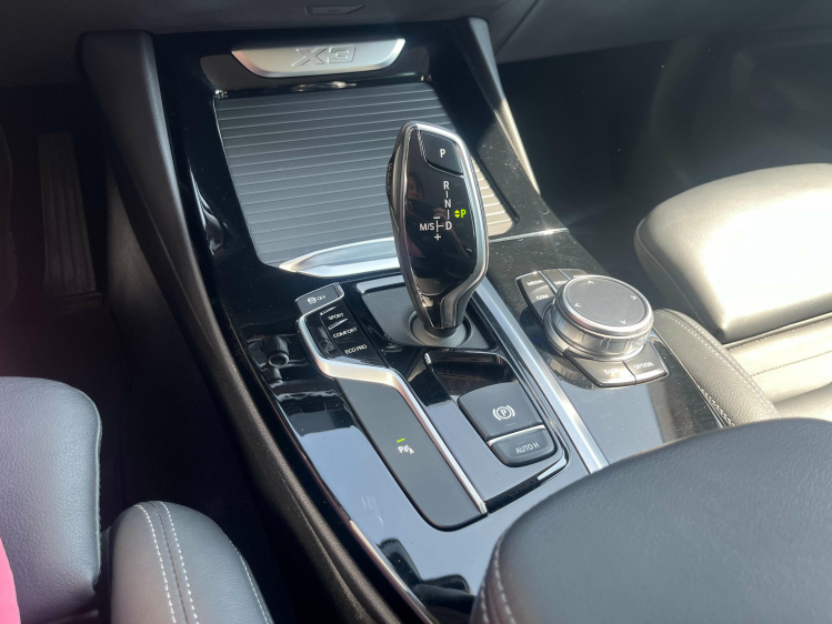 BMW X3 2.0 dA sDrive18 X-Line LED/Sportzetels/Camera/...! Leconte Motors