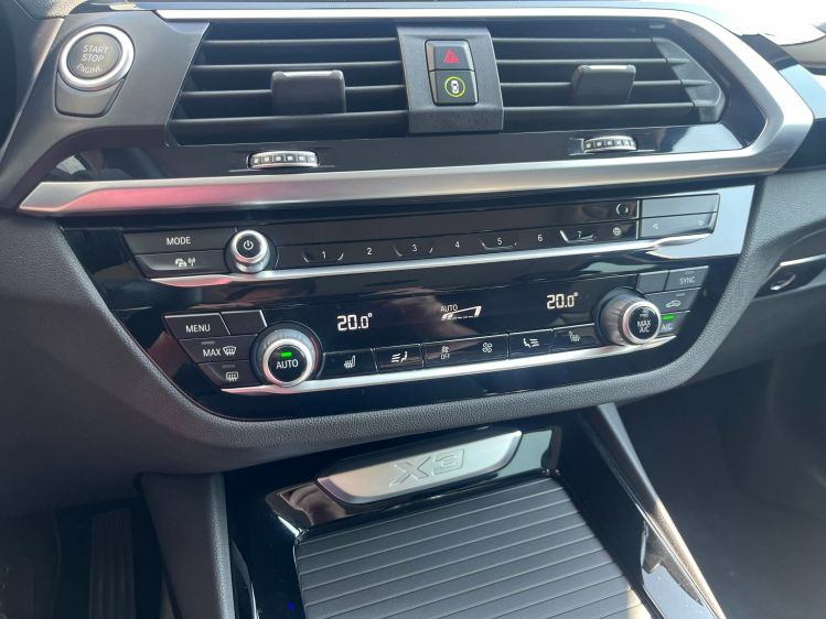 BMW X3 2.0 dA sDrive18 X-Line LED/Sportzetels/Camera/...! Leconte Motors