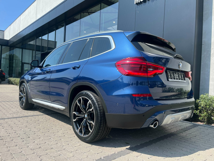 BMW X3 2.0 dA sDrive18 X-Line LED/Sportzetels/Camera/...! Leconte Motors