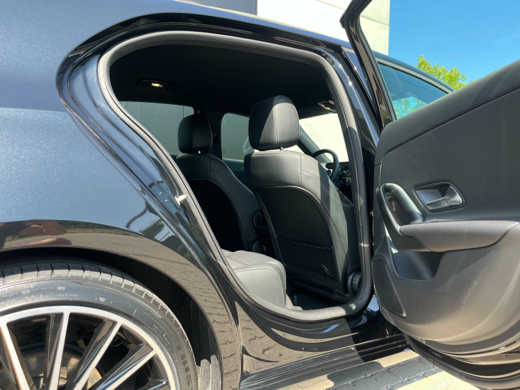 Mercedes-Benz A 180 iA DCT Full-LED/Leder/Widescreen/Carplay/Camera... Leconte Motors