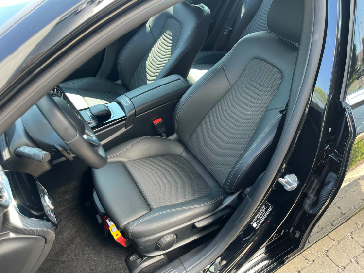 Mercedes-Benz A 180 iA DCT Full-LED/Leder/Widescreen/Carplay/Camera... Leconte Motors