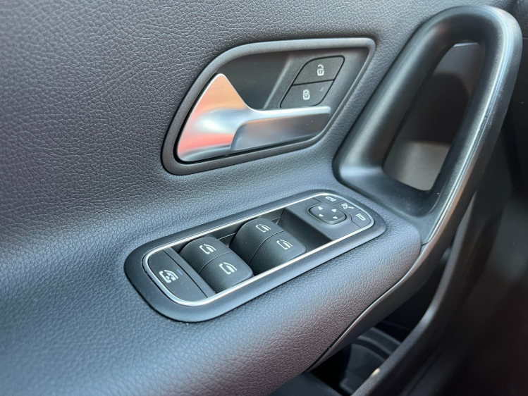 Mercedes-Benz A 180 iA DCT Full-LED/Leder/Widescreen/Carplay/Camera... Leconte Motors