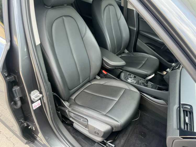 BMW X1 1.5iA sDrive18 Leder/HUD/Camera/Gps-Pro/Cruise/... Leconte Motors