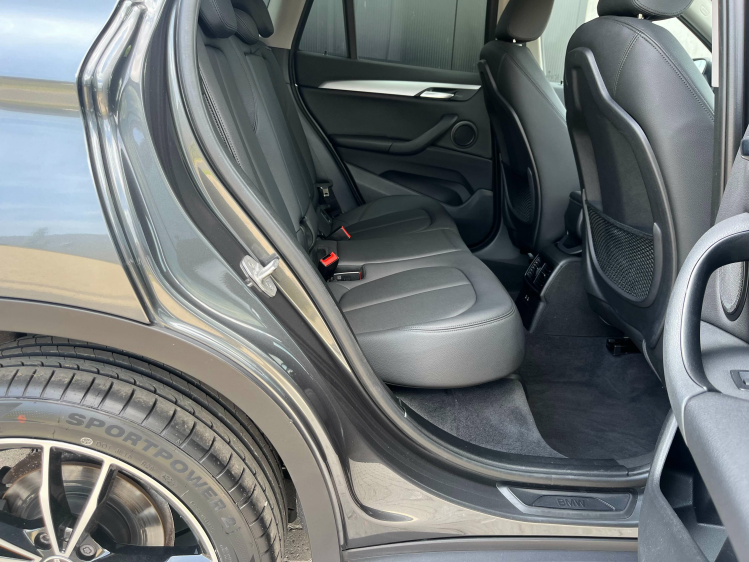 BMW X1 1.5iA sDrive18 Leder/HUD/Camera/Gps-Pro/Cruise/... Leconte Motors