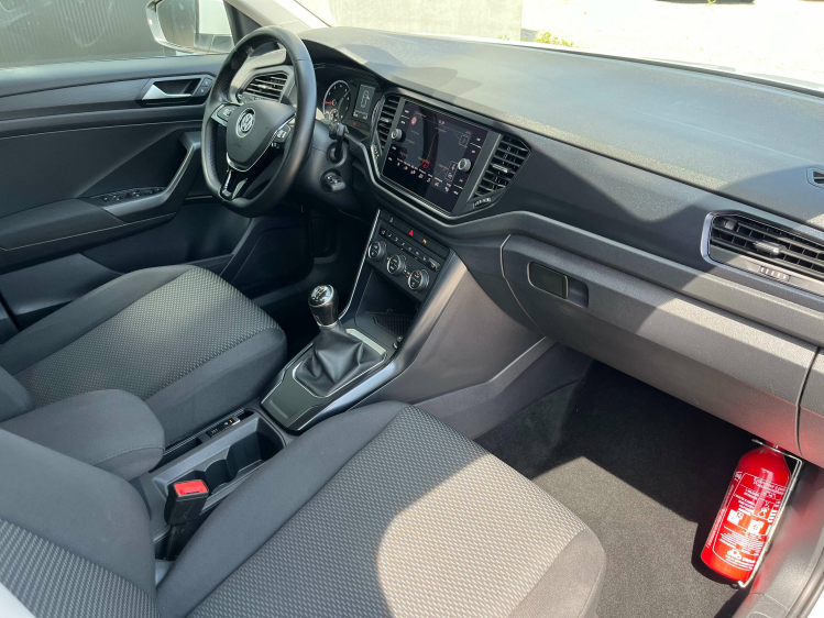 Volkswagen T-Roc 1.0 TSI Navigatie/Carplay/PDC/Zetelverwarming/...! Leconte Motors