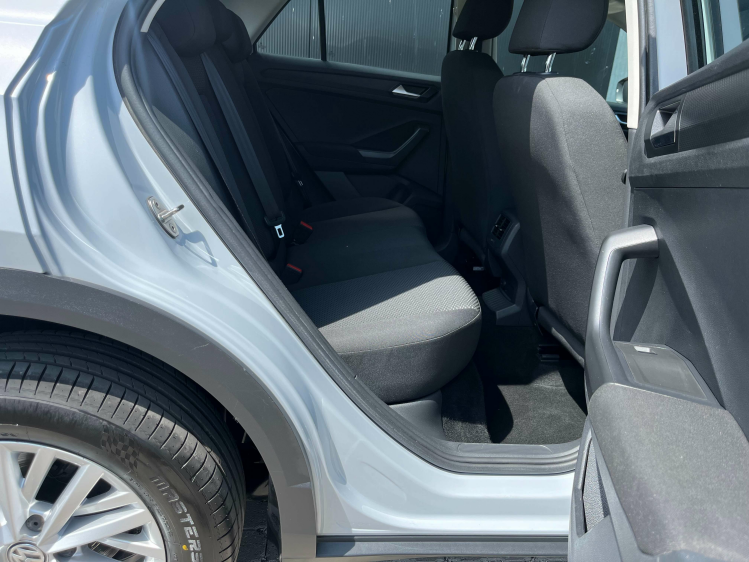 Volkswagen T-Roc 1.0 TSI Navigatie/Carplay/PDC/Zetelverwarming/...! Leconte Motors