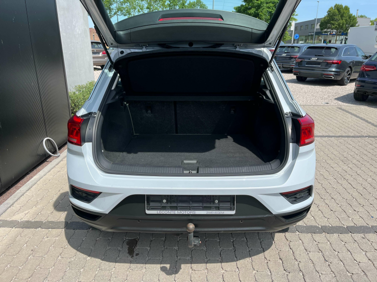 Volkswagen T-Roc 1.0 TSI Navigatie/Carplay/PDC/Zetelverwarming/...! Leconte Motors
