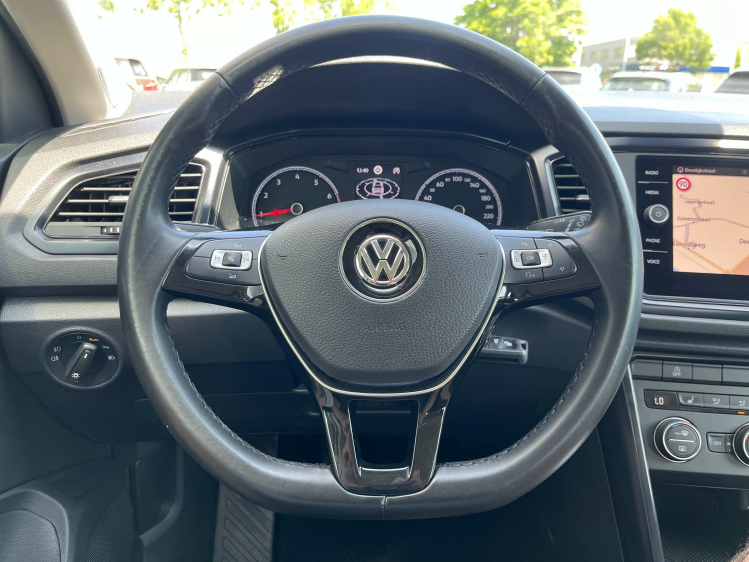 Volkswagen T-Roc 1.0 TSI Navigatie/Carplay/PDC/Zetelverwarming/...! Leconte Motors