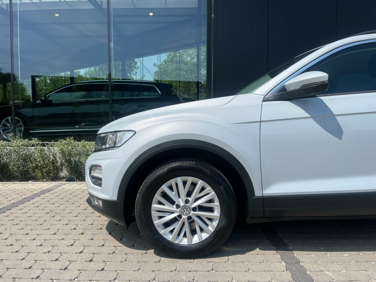 Volkswagen T-Roc 1.0 TSI Navigatie/Carplay/PDC/Zetelverwarming/...! Leconte Motors