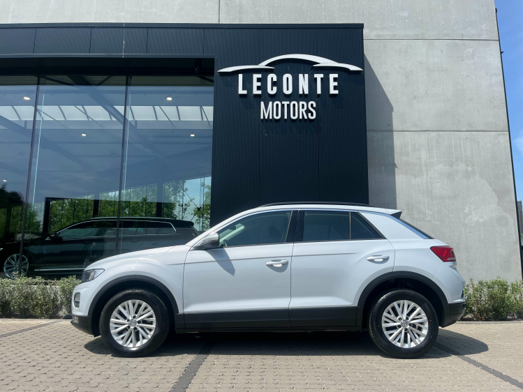 Volkswagen T-Roc 1.0 TSI Navigatie/Carplay/PDC/Zetelverwarming/...! Leconte Motors