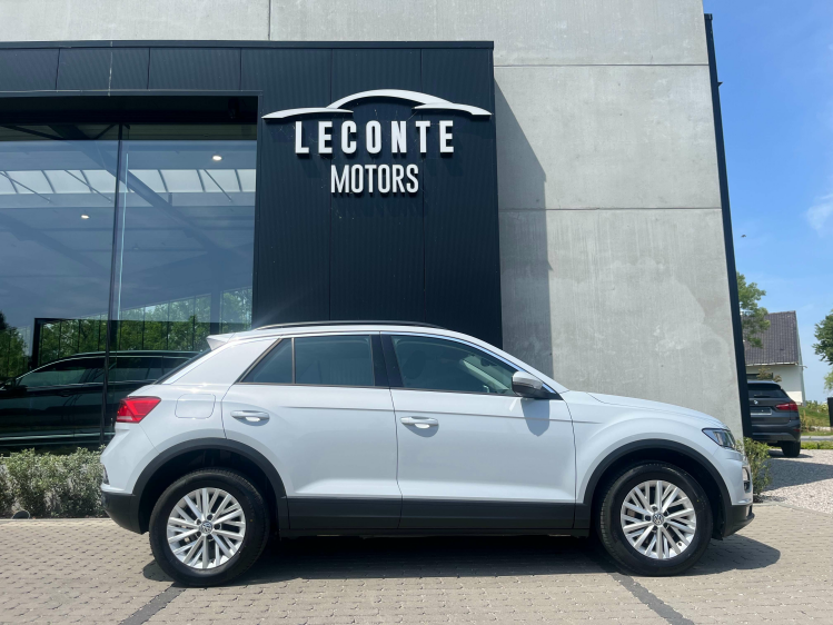 Volkswagen T-Roc 1.0 TSI Navigatie/Carplay/PDC/Zetelverwarming/...! Leconte Motors