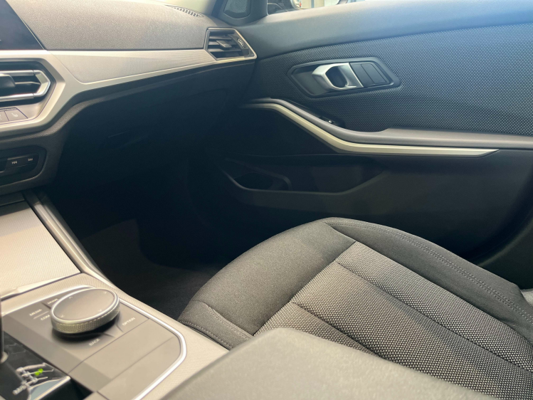 BMW 320 320dA Touring Virtual/Camera/Carplay/Zetelverwarm Leconte Motors