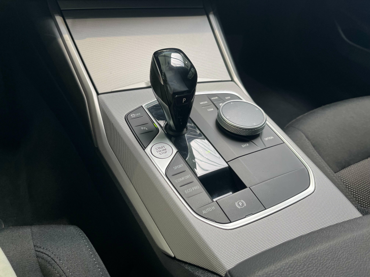 BMW 320 320dA Touring Virtual/Camera/Carplay/Zetelverwarm Leconte Motors