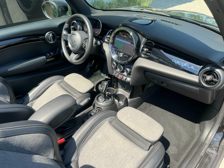 MINI Cooper Cabrio Cabriolet 1.5A Camden LED/Leder/Carplay/Camera/... Leconte Motors